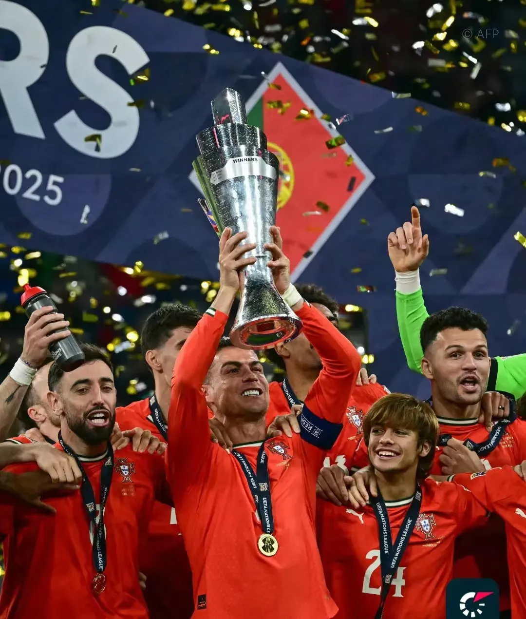 包含意大利国际逆袭成功，晋级欧冠四强的词条